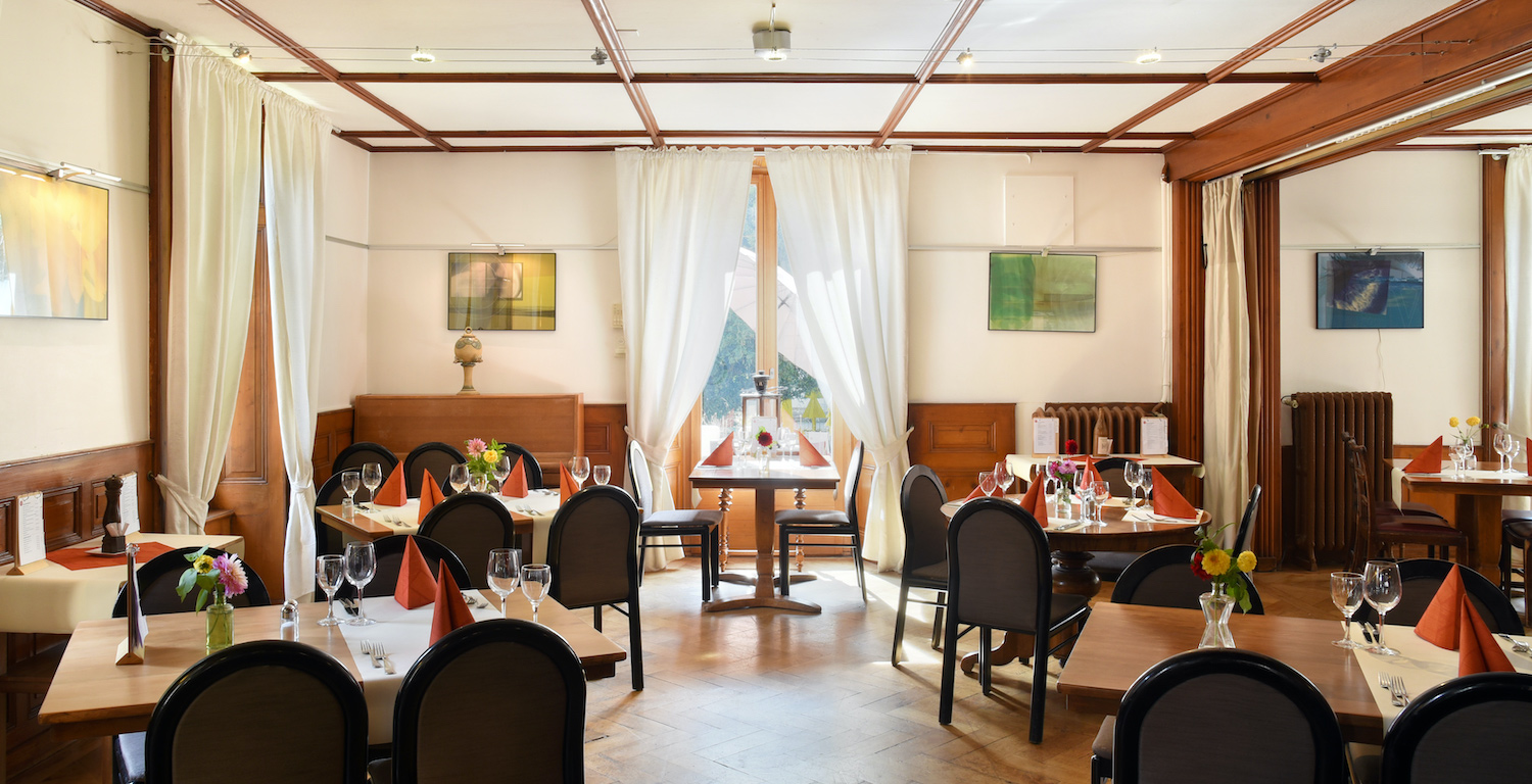 Salle de restaurant de l'Hôtel de l'Aigle