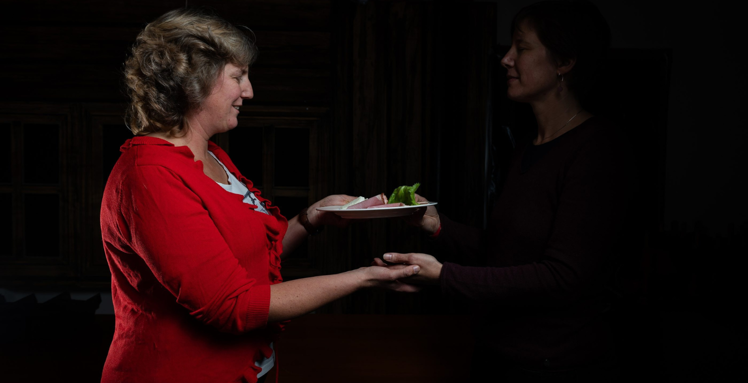 Repas dans le noir à l'Hôtel de l'Aigle